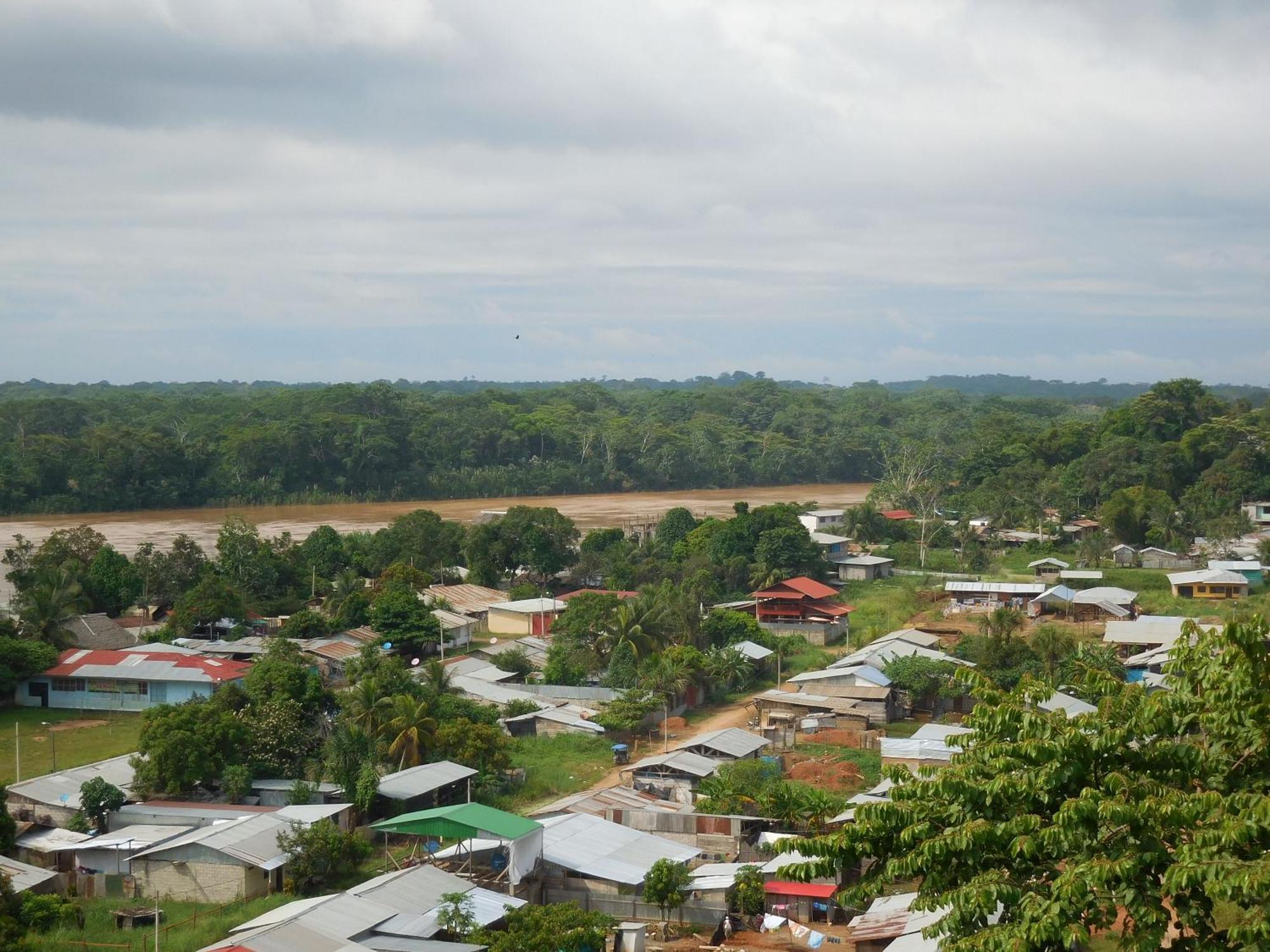 Tambopata Hostel Puerto Maldonado Bagian luar foto