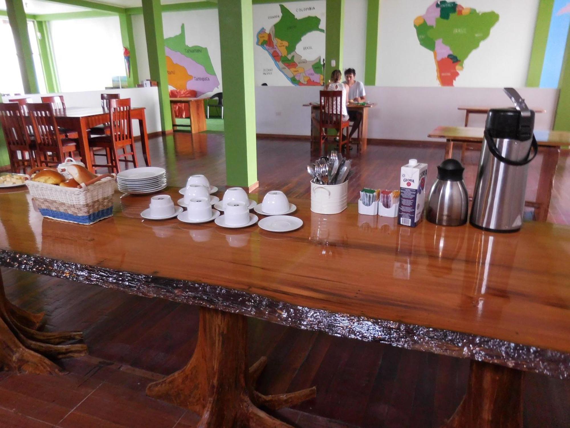 Tambopata Hostel Puerto Maldonado Bagian luar foto