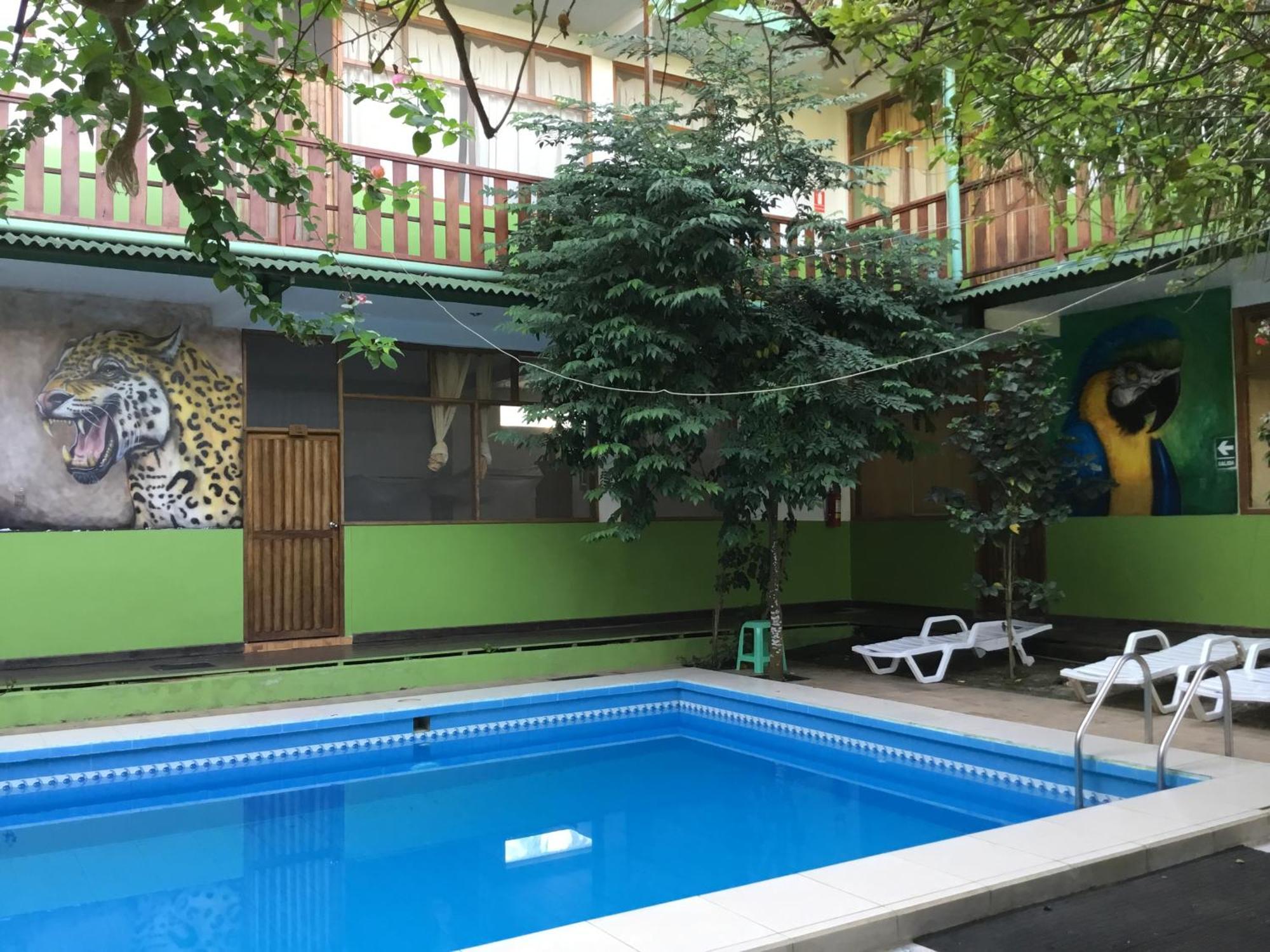 Tambopata Hostel Puerto Maldonado Bagian luar foto